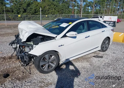 2011 Hyundai Sonata Hybrid z USA, uszkodzony, nr VIN KMHEC4A40BA008033